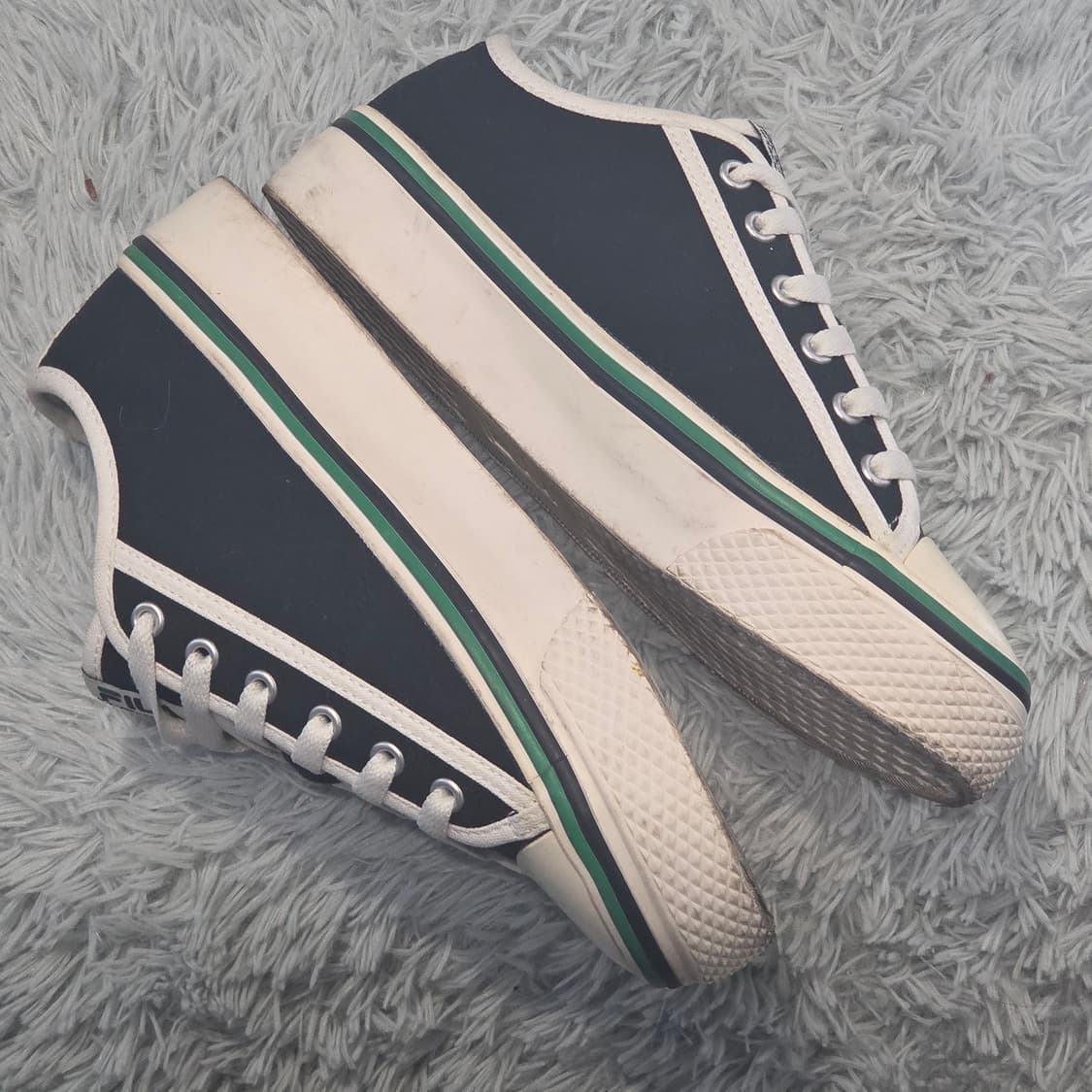 3q-8:휠라 클래식 캔버스 로우 스니커즈 블랙화이트(230mm) 상품이미지6