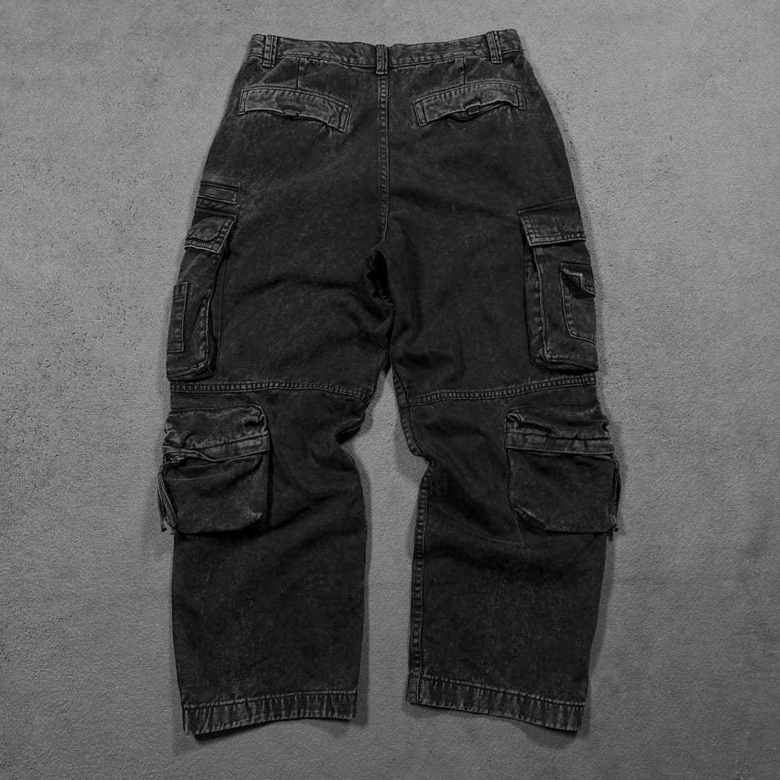 H&M 루즈핏 멀티포켓 카고 데님 팬츠 상품이미지4