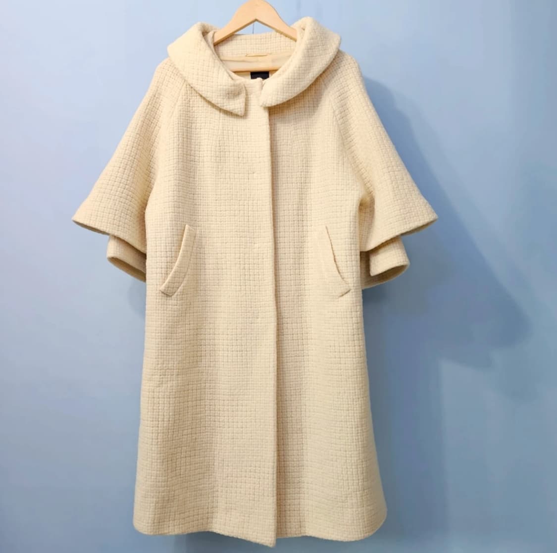 펜디 아이보리 코트 정품 42사이즈 상품이미지2