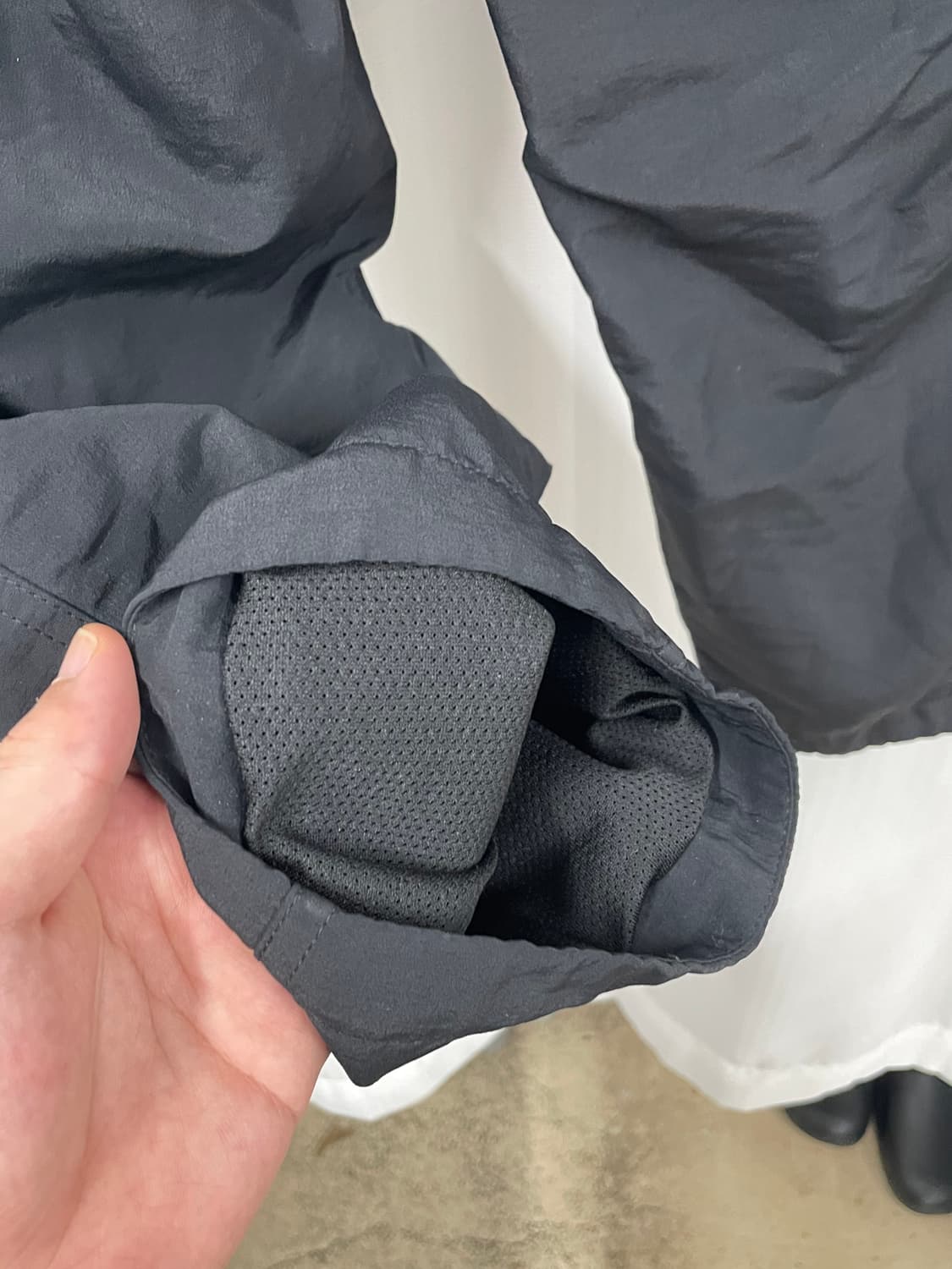 발렌시아가 3B 스포츠 나일론 조거팬츠 상품이미지5