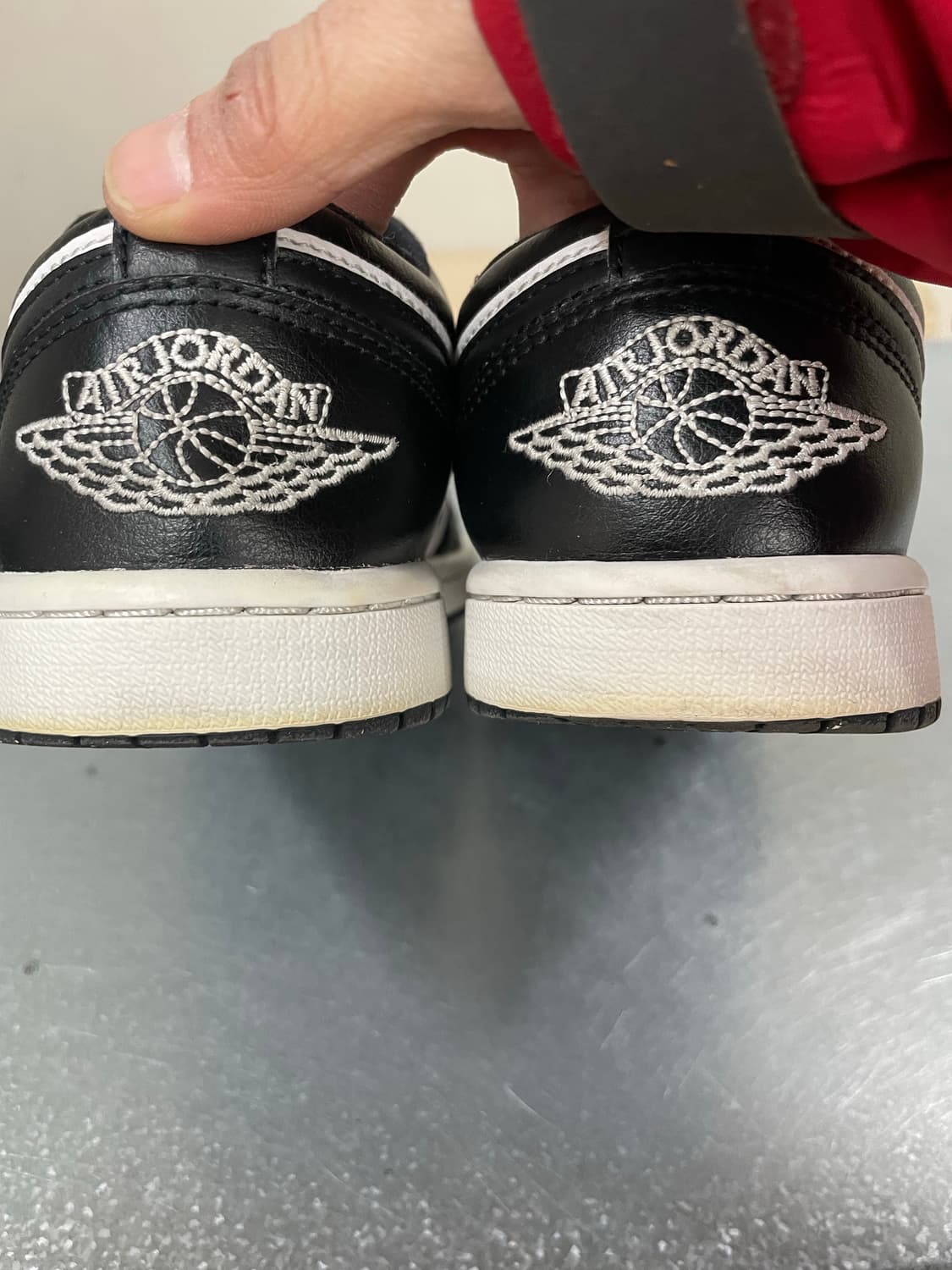 나이키 조던 1 로우 블랙 앤 화이트 240 상품이미지8