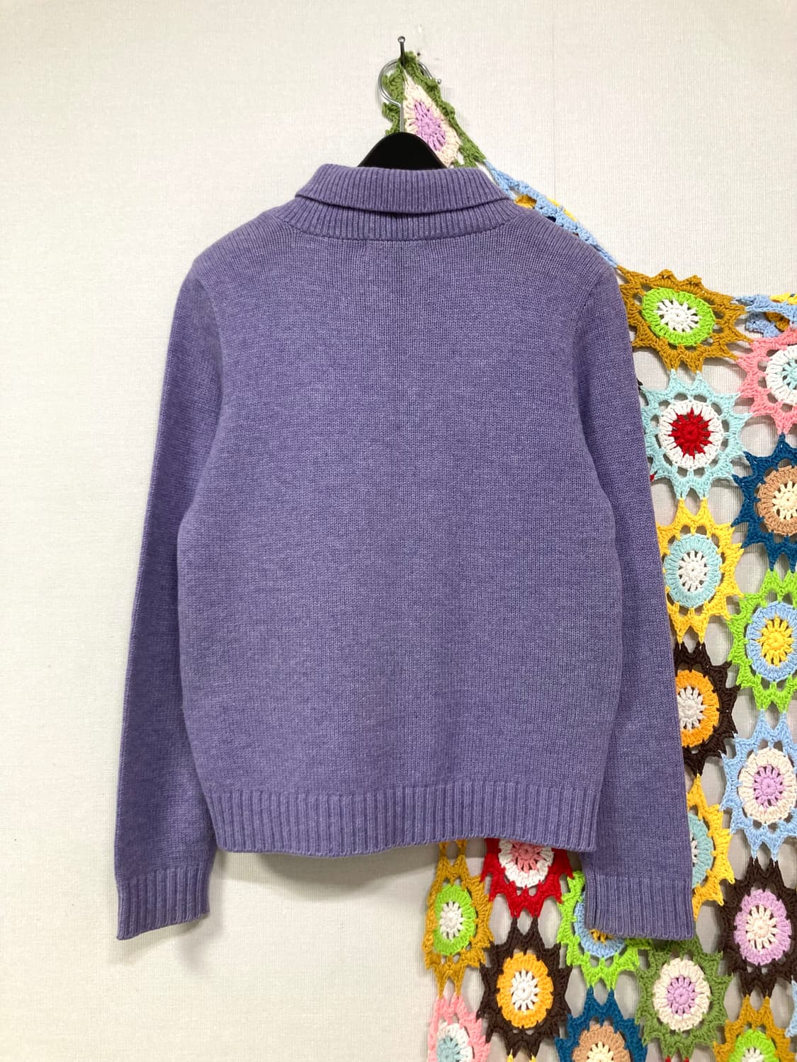 빈폴 여성 울 100% 슬림 딱붙핏 숄카라 니트 90 _ 연보라 상품이미지7