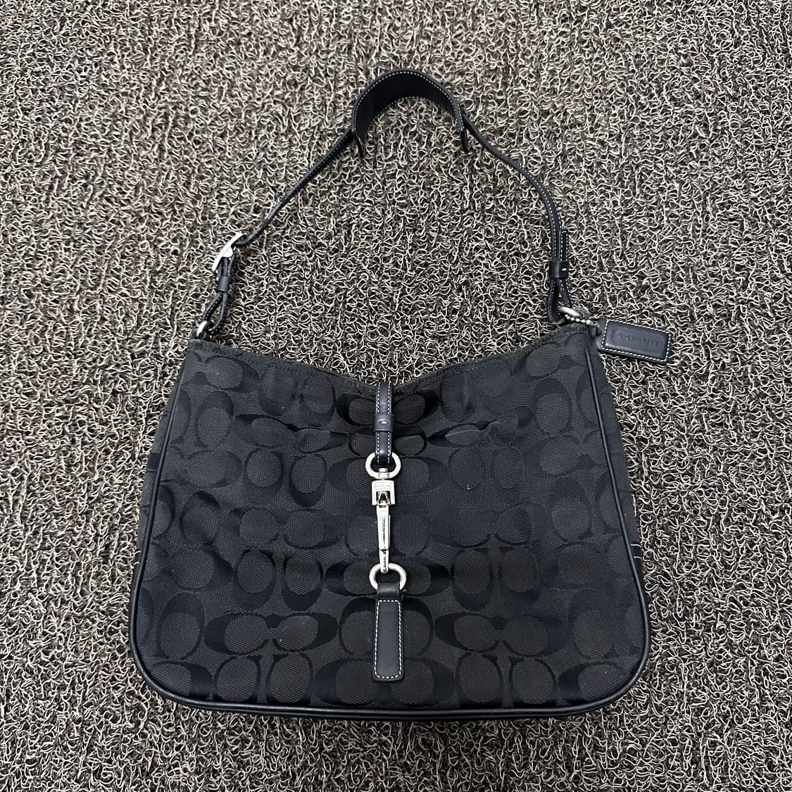COACH 코치 버클 자카드 바게트 여성 숄더백 가방 상품이미지1