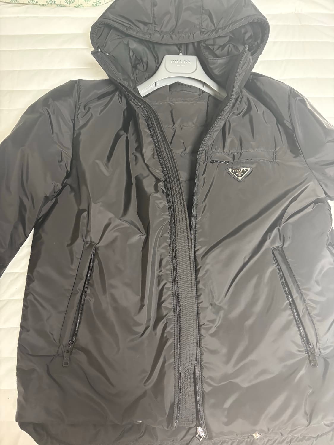 프라다 SGN955 리나일론 패딩 자켓 블랙 48사이즈 상품이미지1