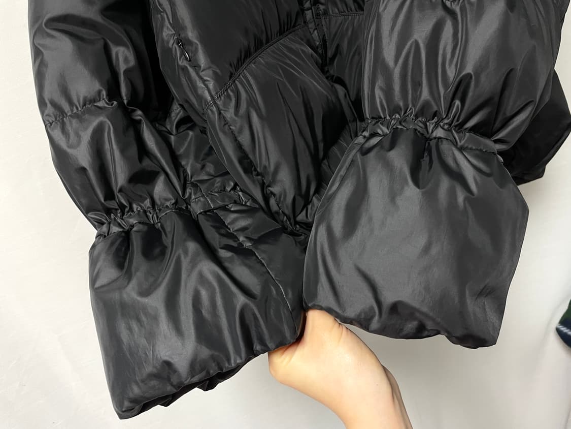 SYSTEM 시스템 여성 오버핏 하이넥 셔링 구스다운 숏패딩 _ 블랙 상품이미지5