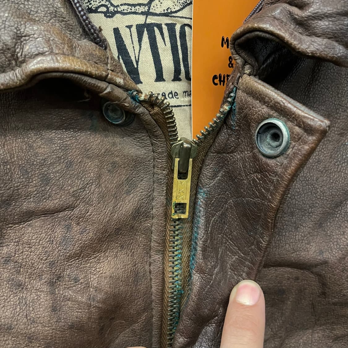 90s 아틀레틱 빈티지 A-2 플라이트 리얼 레더 자켓 상품이미지3