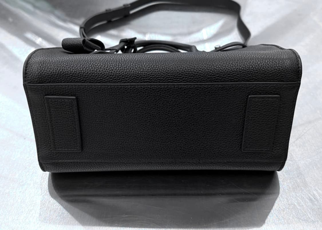 생로랑 삭드쥬르 베이비 블랙 상품이미지5