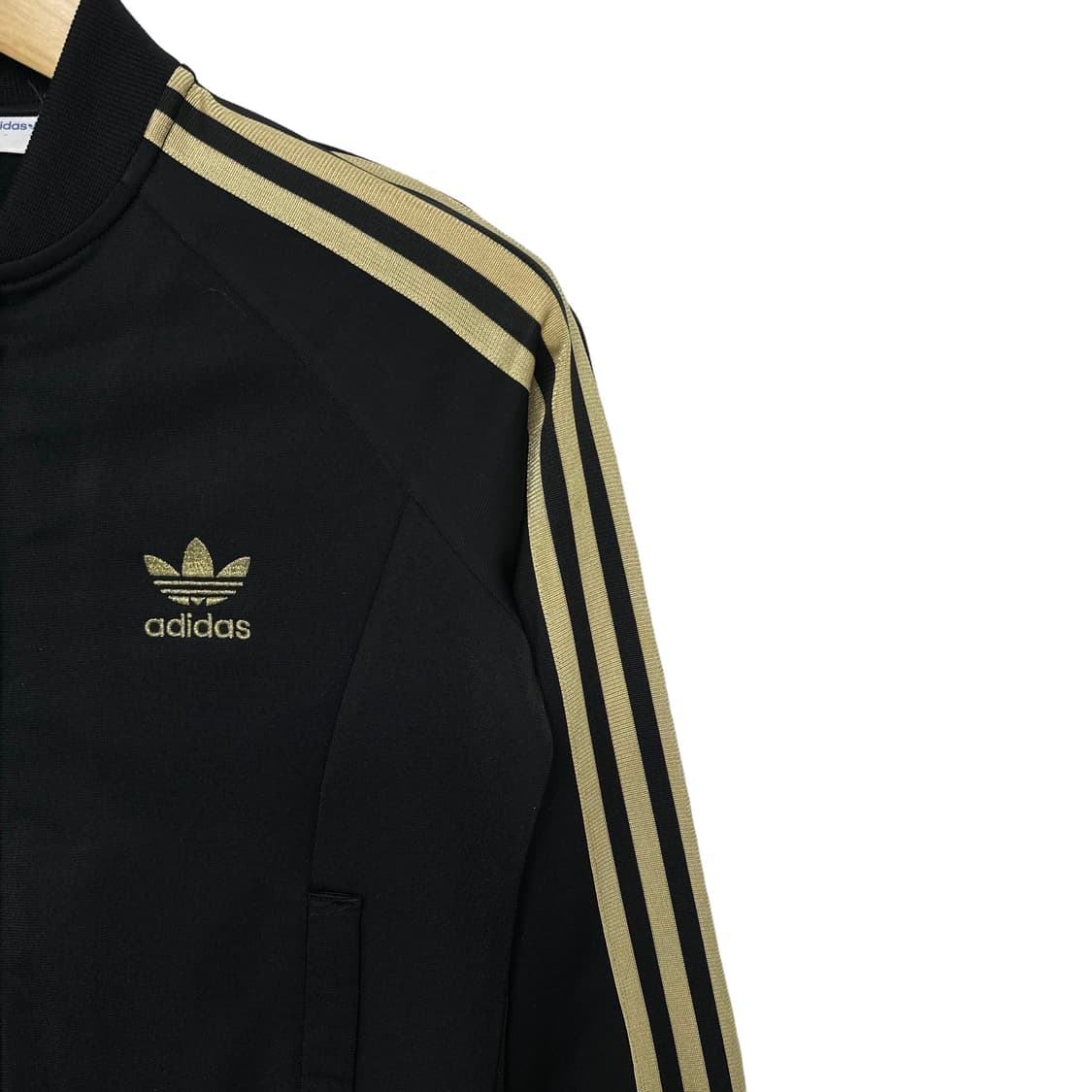 아디다스 우먼스 트레포일 트랙탑 져지 블랙 골드 상품이미지4