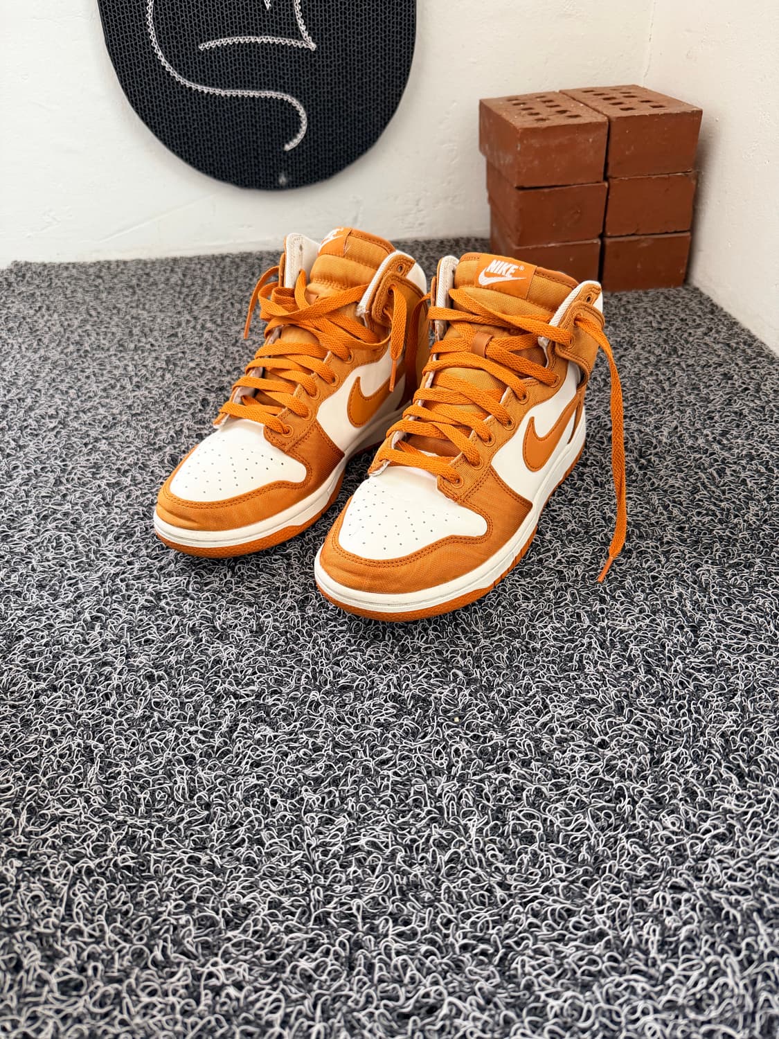 나이키 덩크 하이 오렌지 260mm 상품이미지4