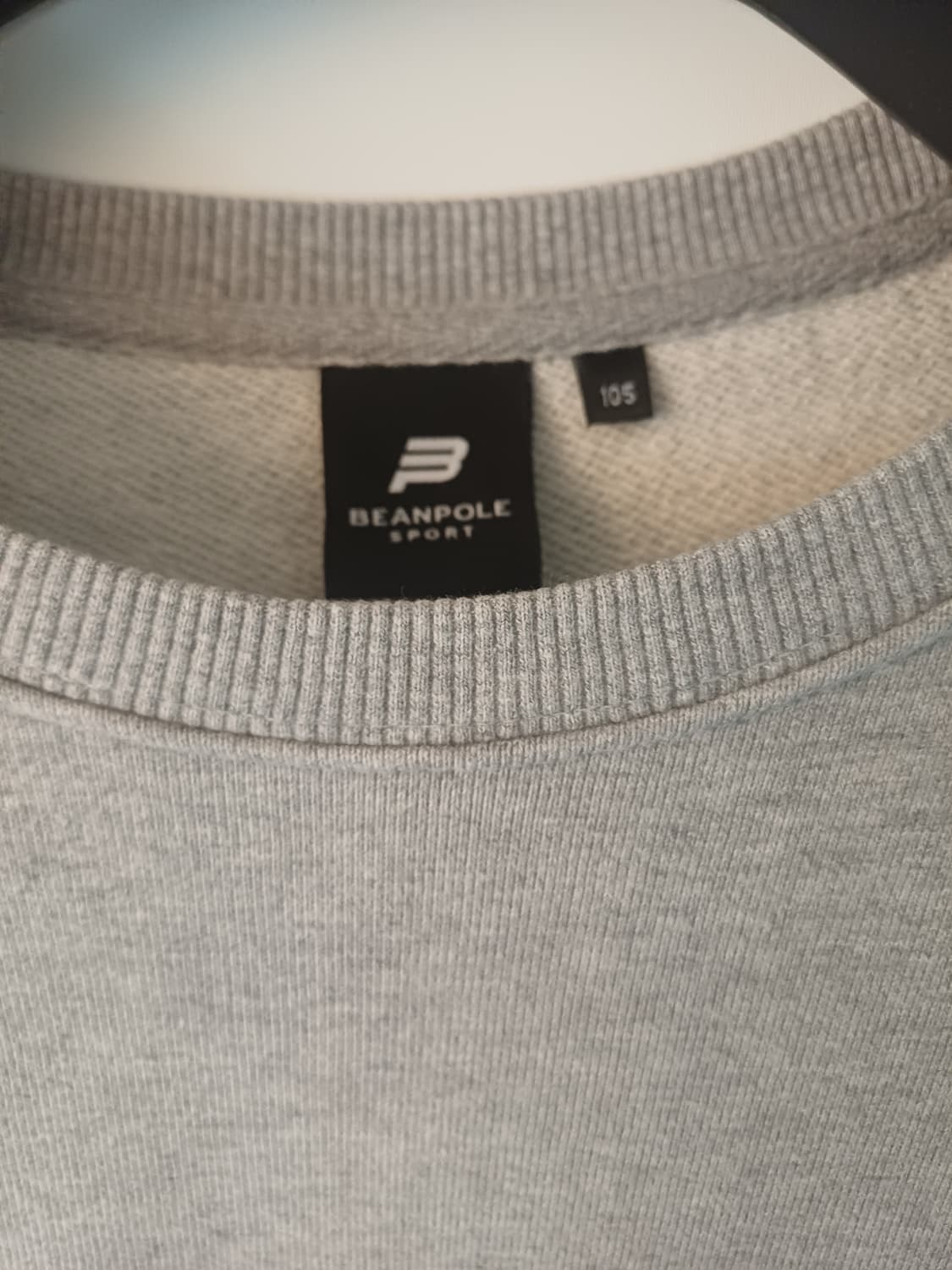 빈폴스포츠 부클 레터링 맨투맨 105 상품이미지3