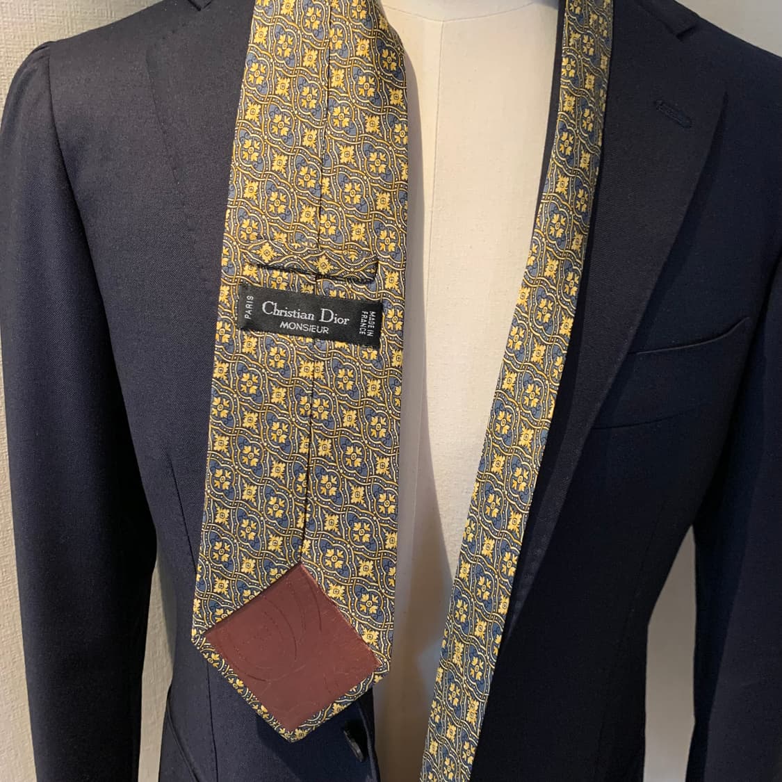 디올(Dior) 기하학적패턴 명품 최상급 넥타이 A+등급 프랑스100실크 상품이미지2