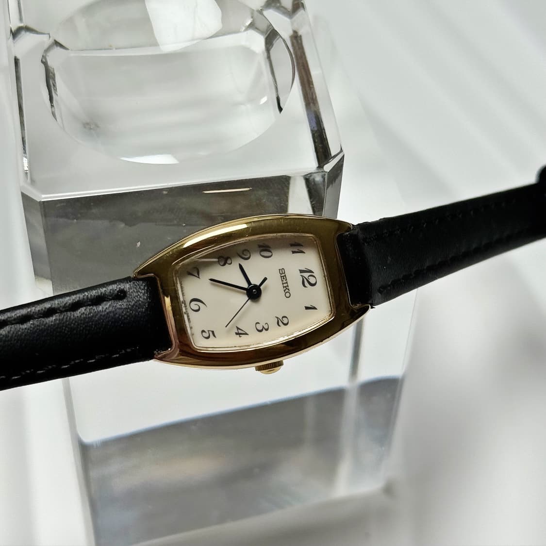 80's90's 빈티지 세이코 블루 핸즈 오벌 토노 워치 상품이미지6