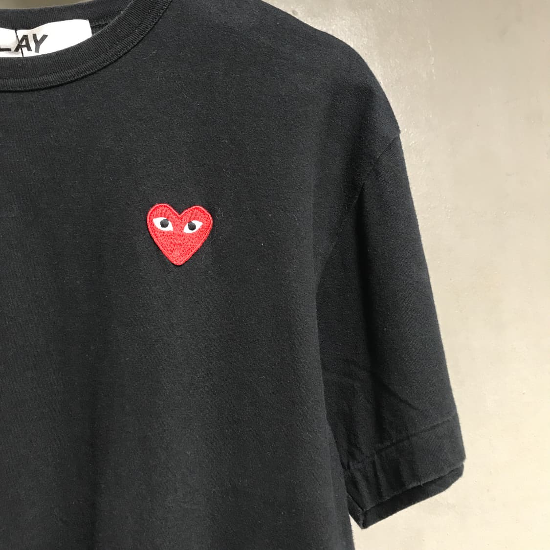 꼼데가르송 와펜 반팔 티셔츠 블랙 XL 상품이미지4