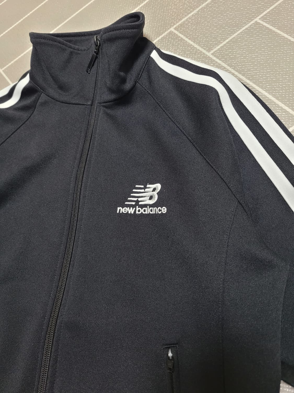 뉴발란스 스탠다드 트랙 집업 자켓 S 상품이미지5