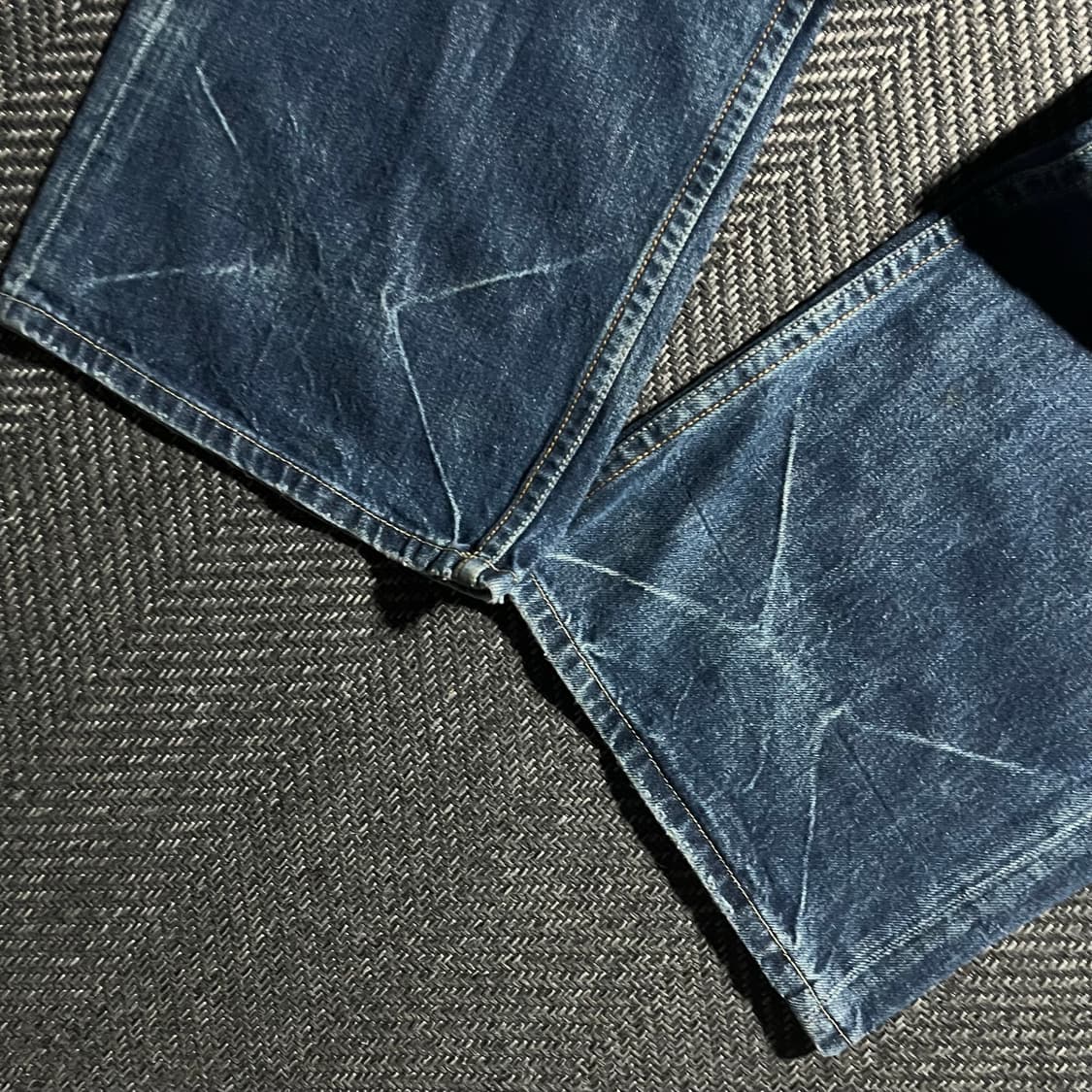 [33] TOMBOYJEANS 톰보이진스 부츠컷 데미지 데님 팬츠 상품이미지4