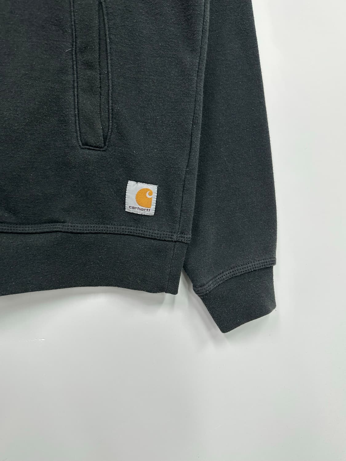 칼하트 블랙 코튼 반집업  상품이미지3