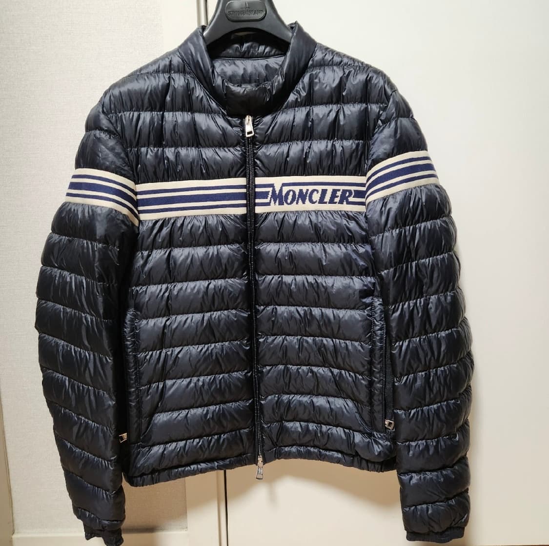 몽클레어 RENALD 경량패딩 2 상품이미지1