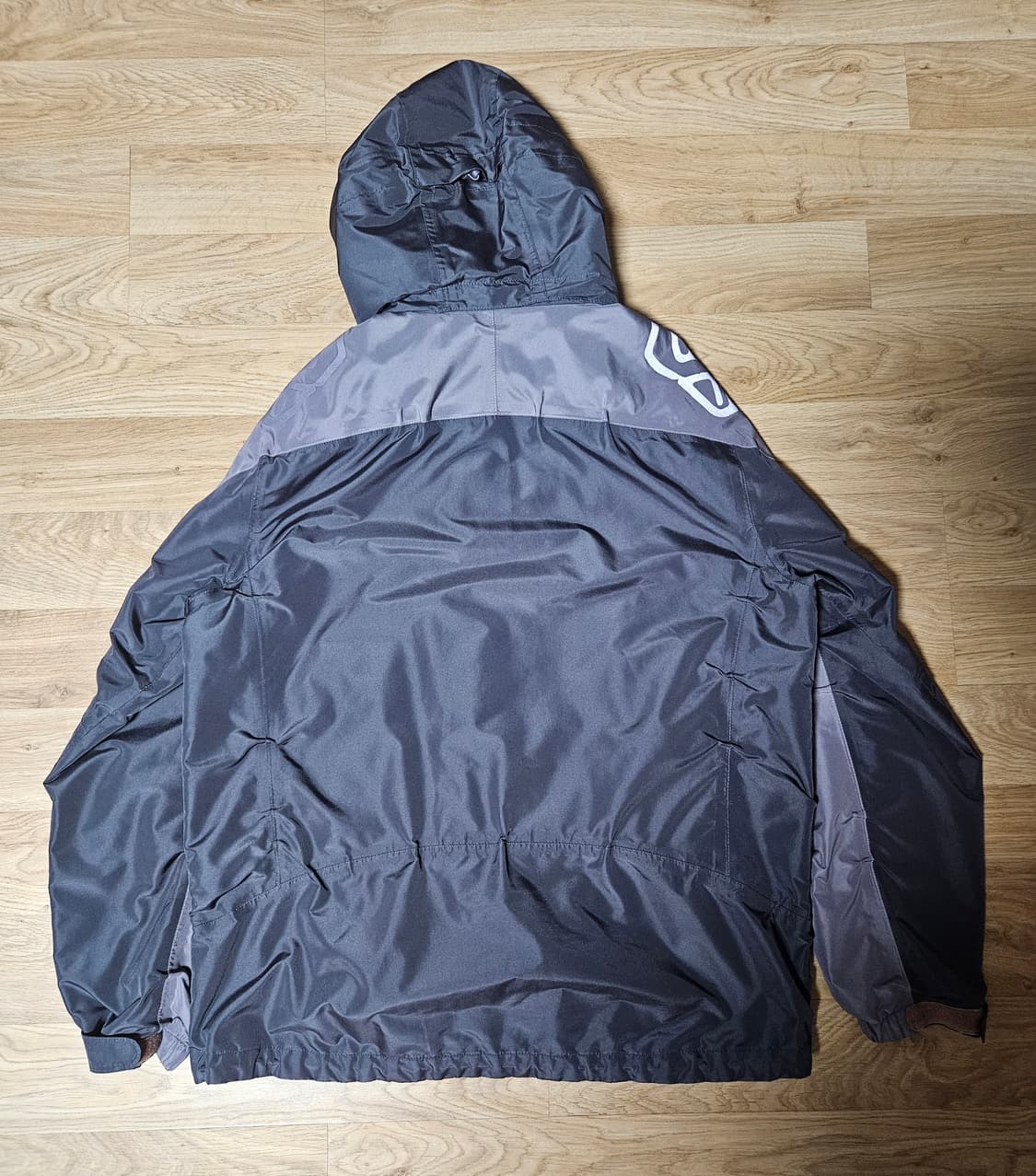 [105] 바람막이 자켓 블랙/회색 상품이미지2