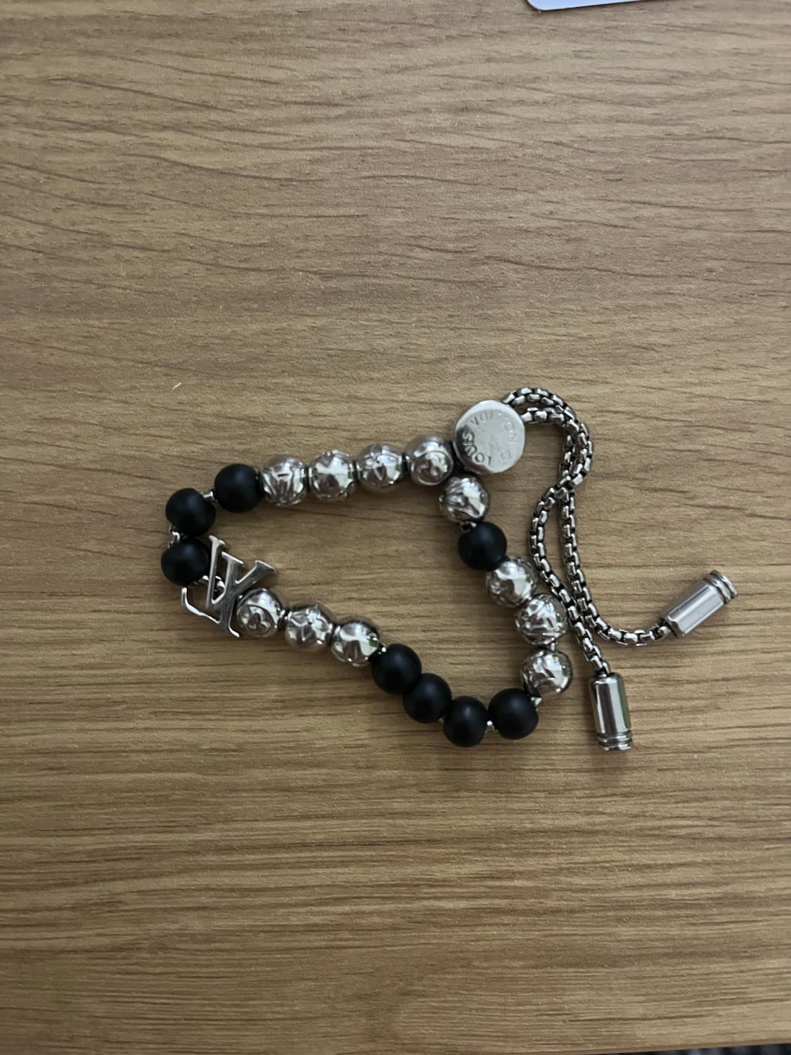 루이비통 모노그램 비즈 팔찌 상품이미지2