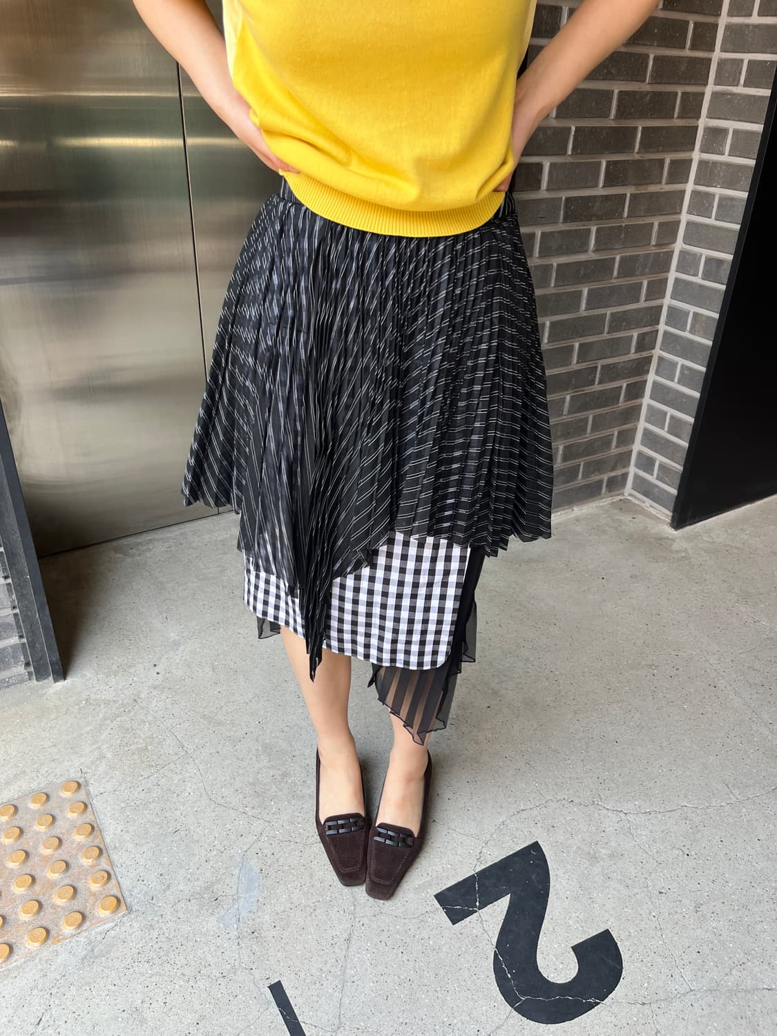 Facetasm 체크 패턴 스커트 상품이미지1