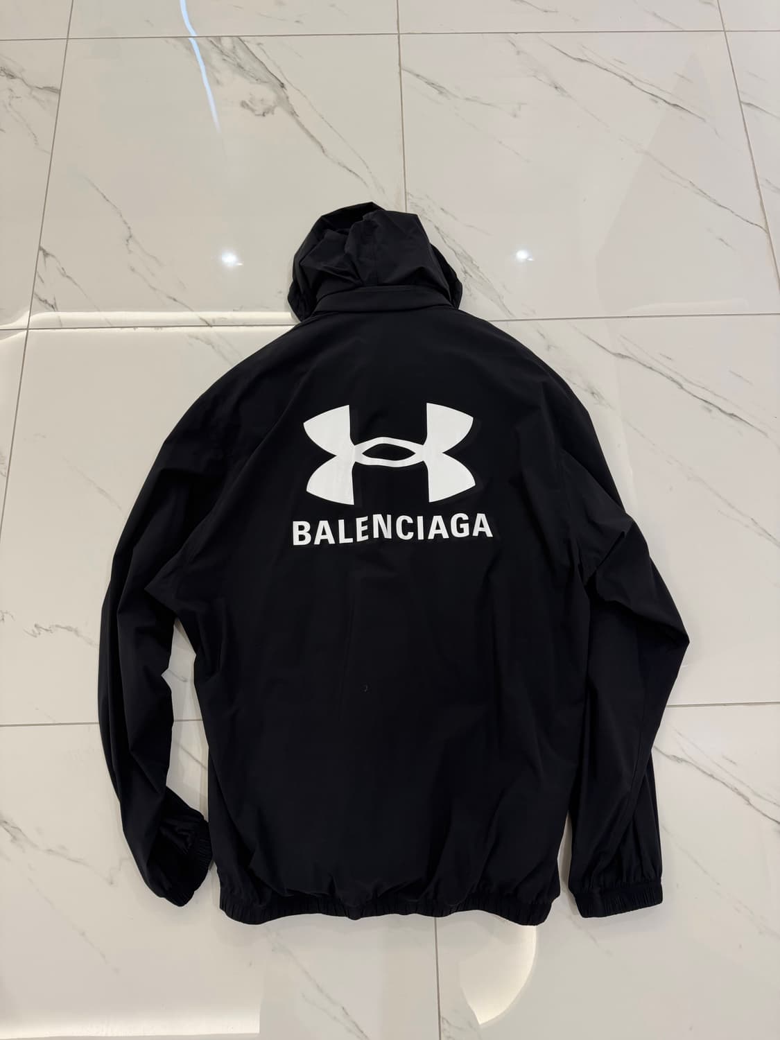 발렌시아가 x언더아머 [L] 상품이미지4