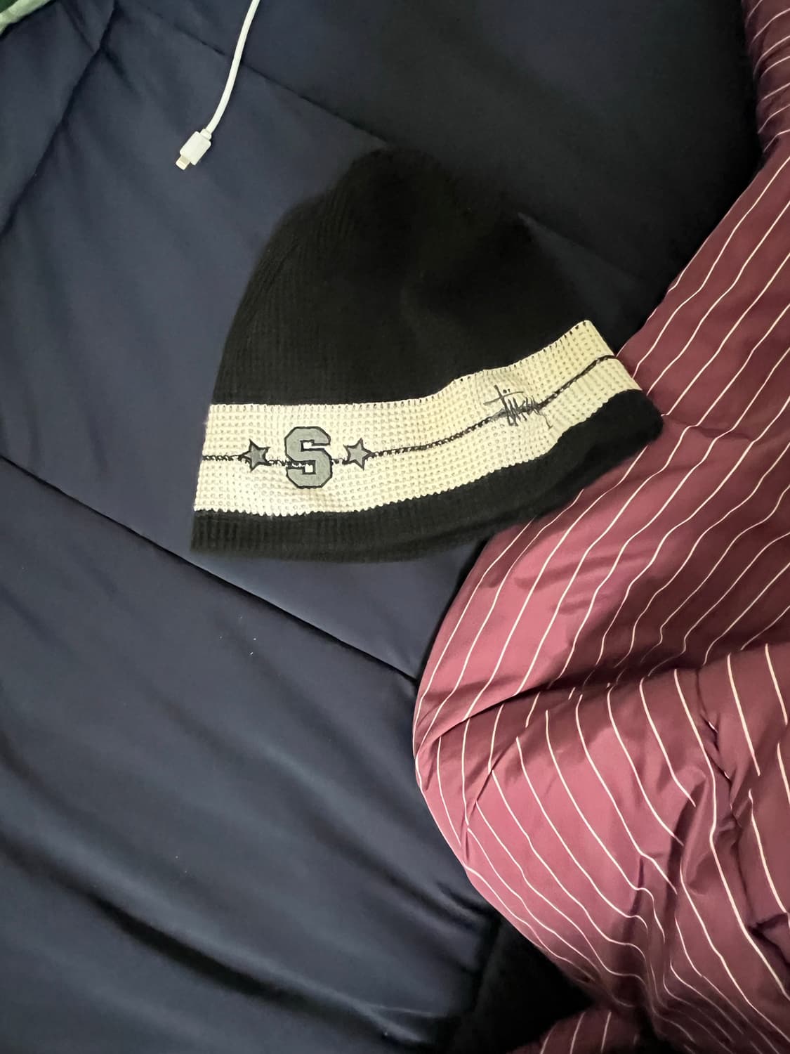 스투시 스타 스컬캡 비니 상품이미지3