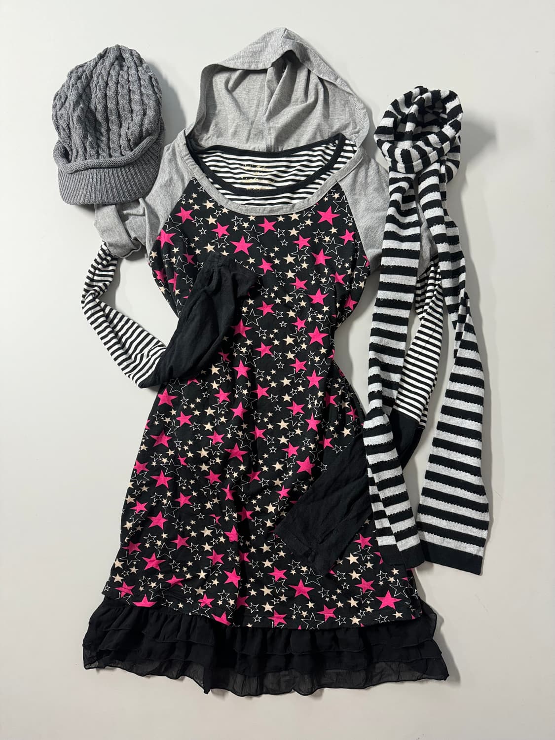 스타 패턴 래글런 후디드 원피스 상품이미지1