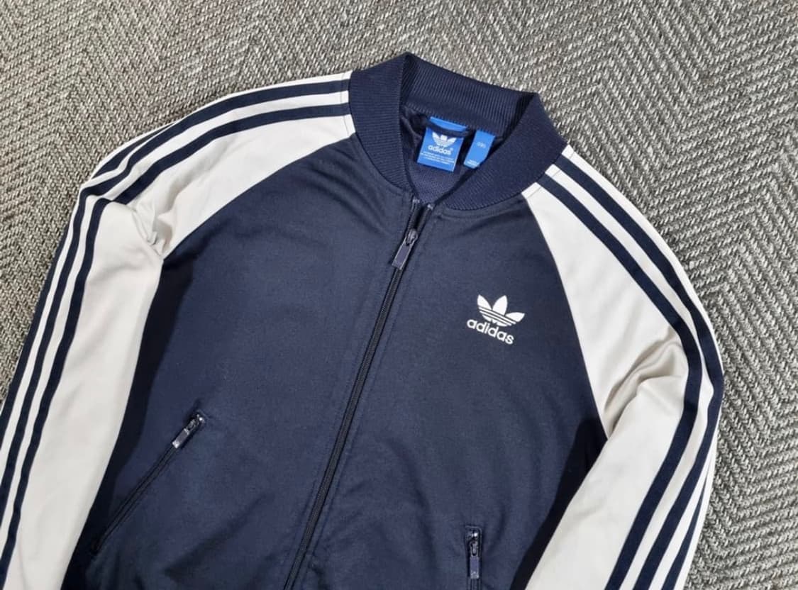 홍지윤 아디다스 트랙탑 상품이미지4