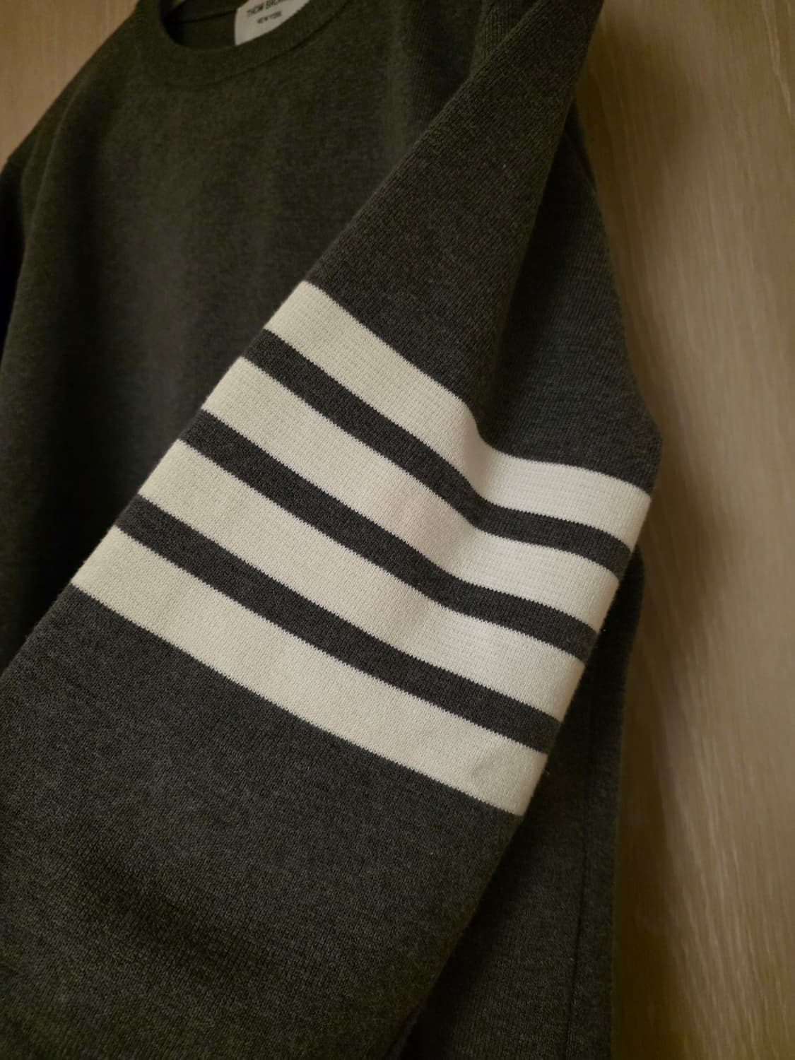 [새상품급] 톰브라운 밀라노스티치 니트 3사이즈 상품이미지4