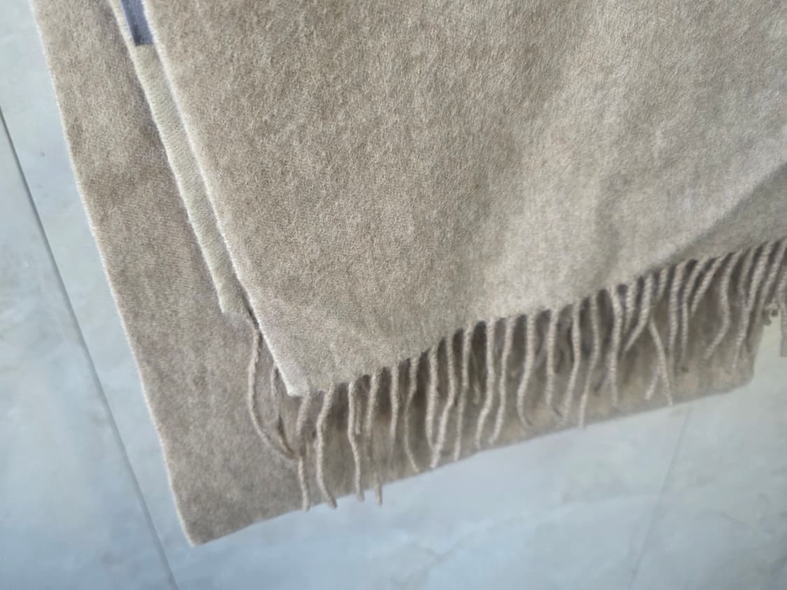 루이까또즈 캐시미어100 니트머플러 상품이미지3