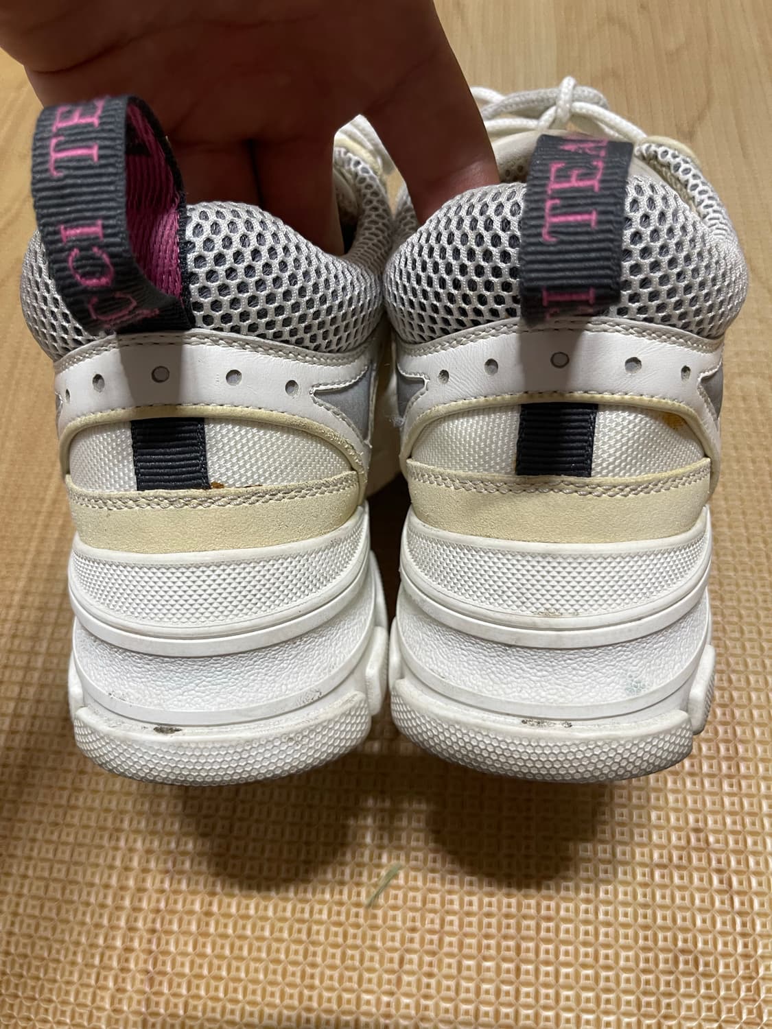 37 구찌 플래시트랙 아이보리 상품이미지5