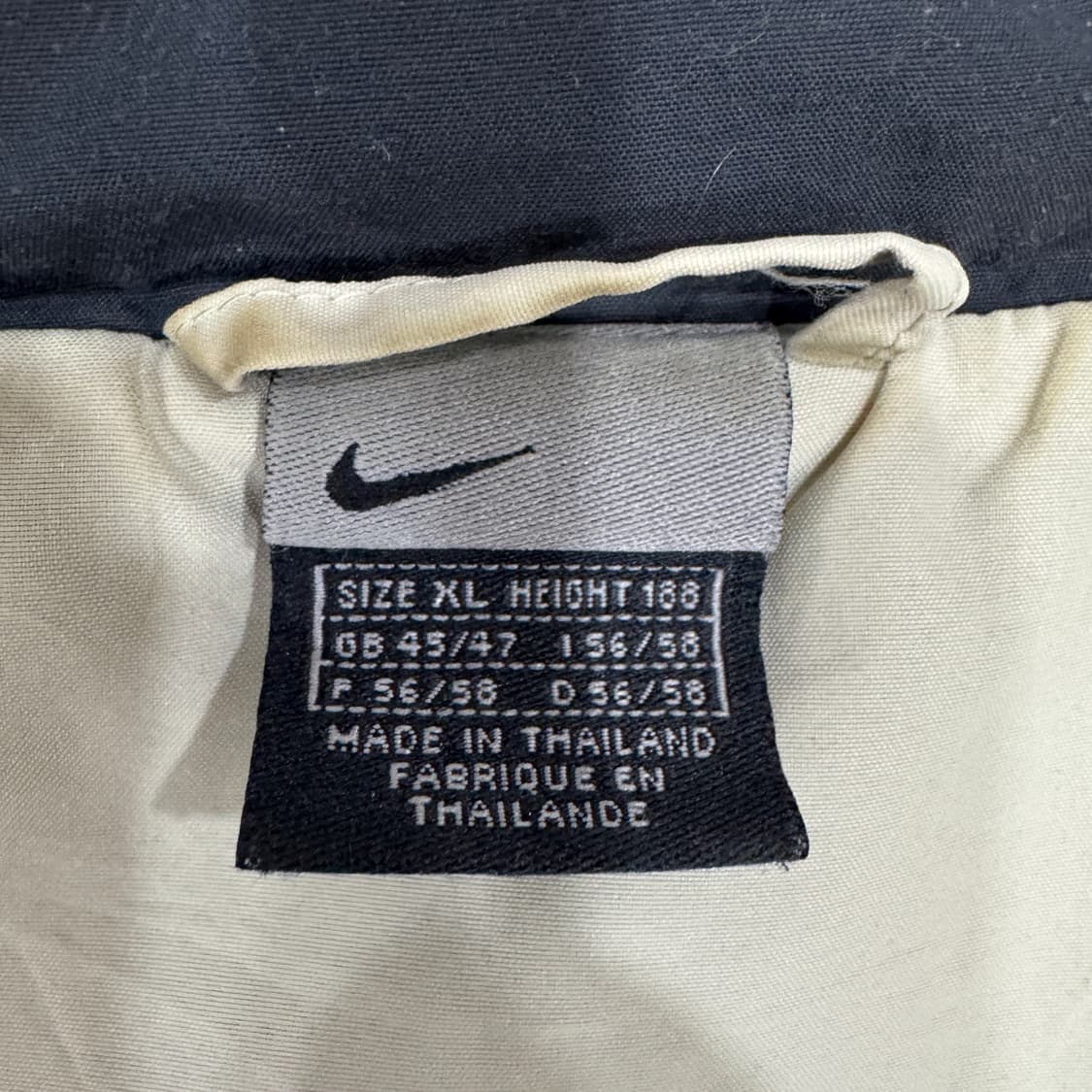 나이키 올드스쿨 바람막이 자켓 아이보리 상품이미지6