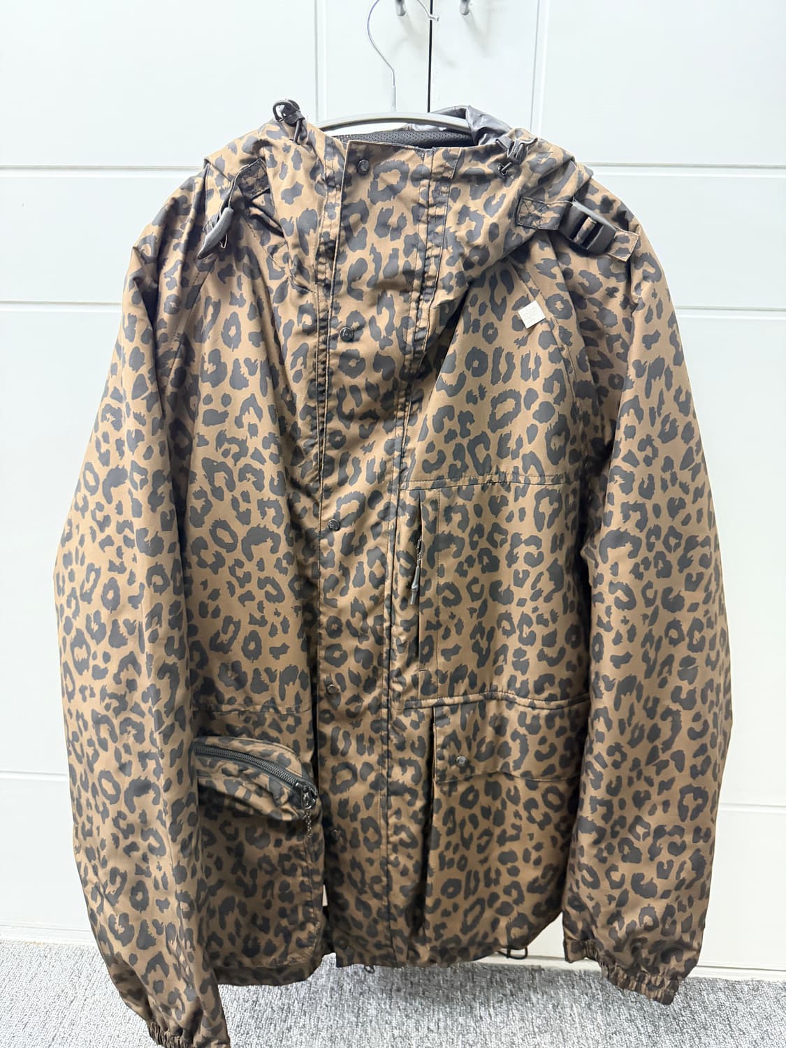 FETCH / 페치 레오파드 바람막이 상품이미지1