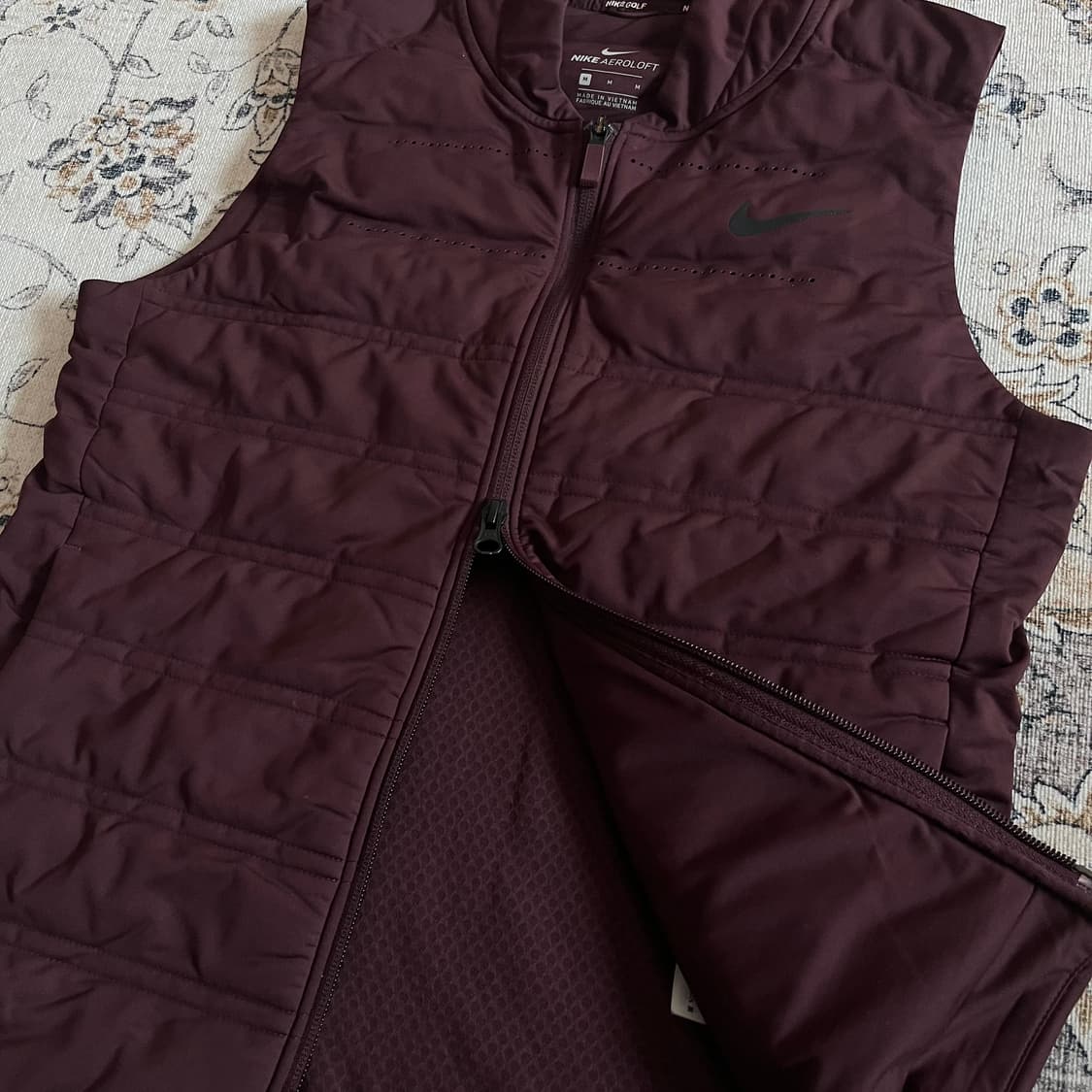 나이키 에어로로프트 패딩 러닝 베스트 상품이미지4