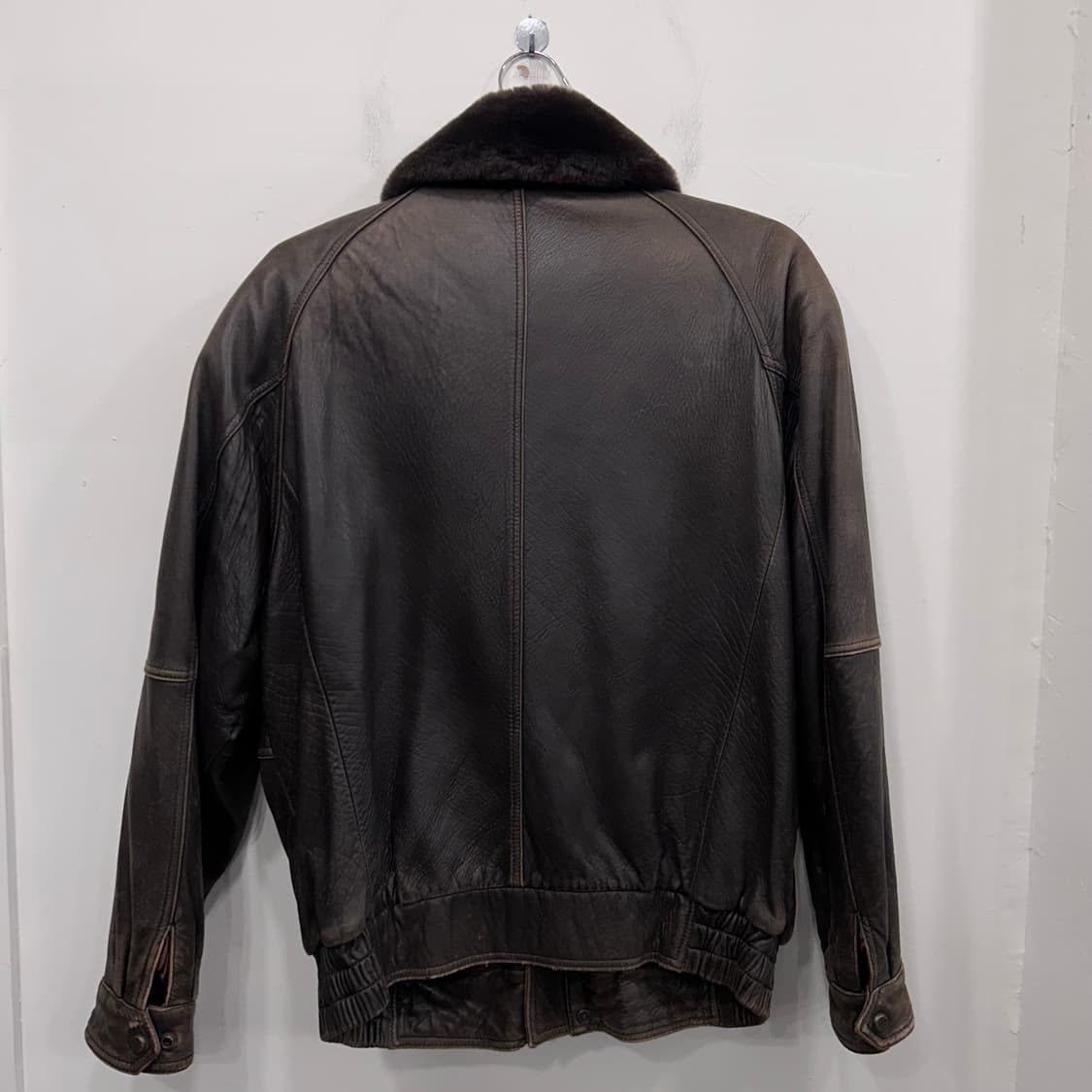 에스콰이어 램스킨 모헤어카라 레더 봄버자켓 상품이미지5