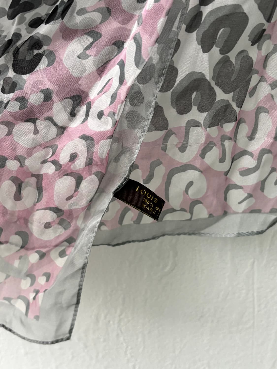 루이비통 실크 스카프  상품이미지7