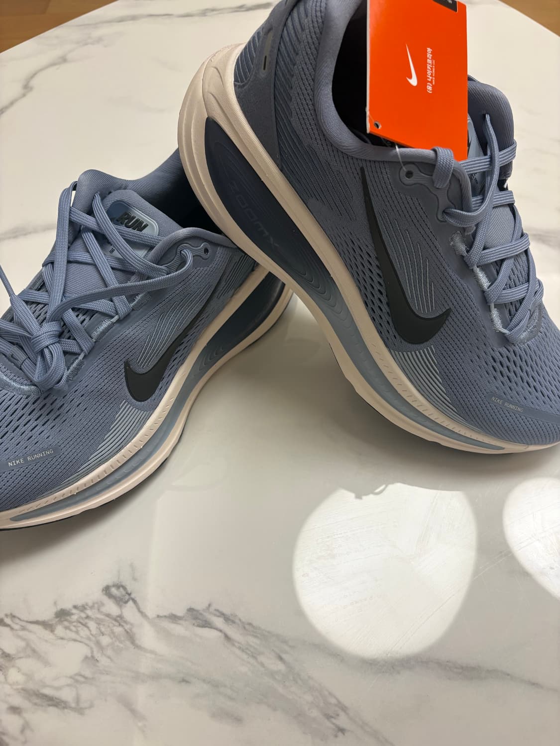 나이키 보메로 18 애션 슬레이트 디퓨즈드 블루 -  265 상품이미지2