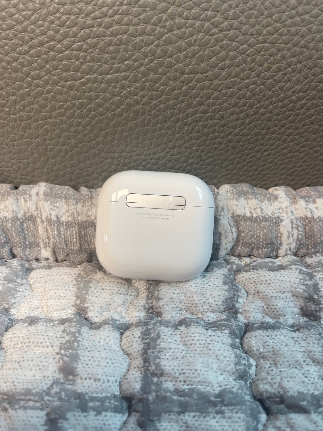 에어팟 프로 4 상품이미지2