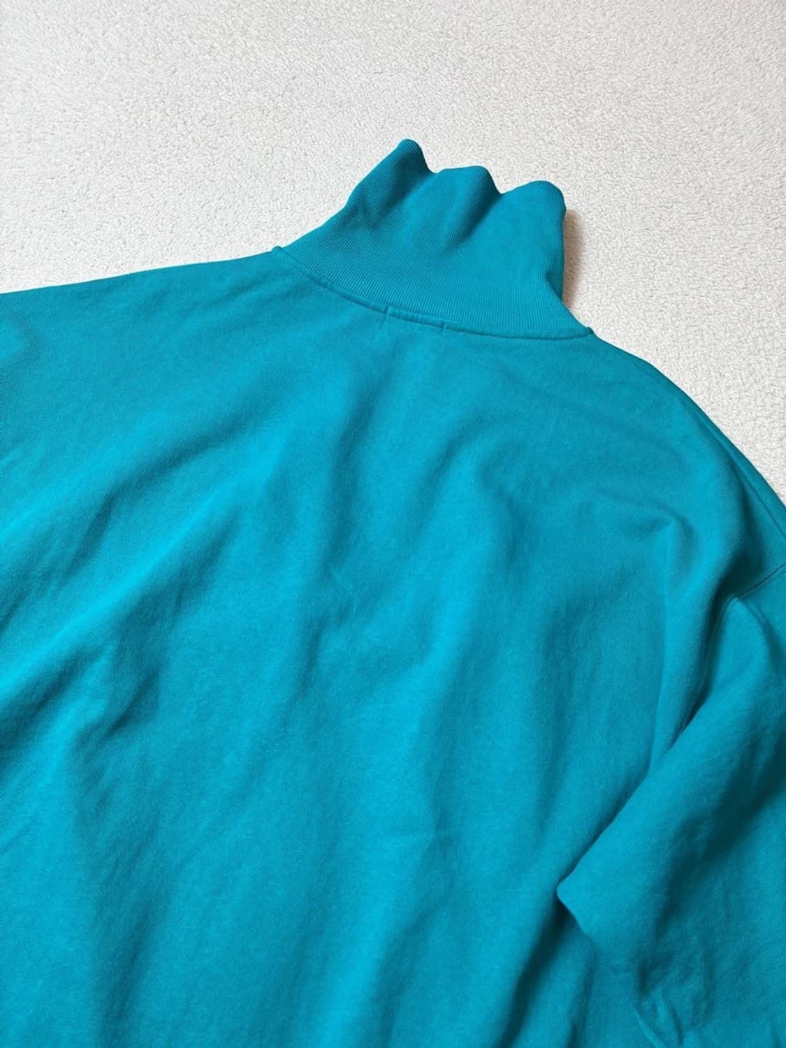 프릭스스토어 x Towncraft 폴라 집 맨투맨 PN7741 상품이미지5