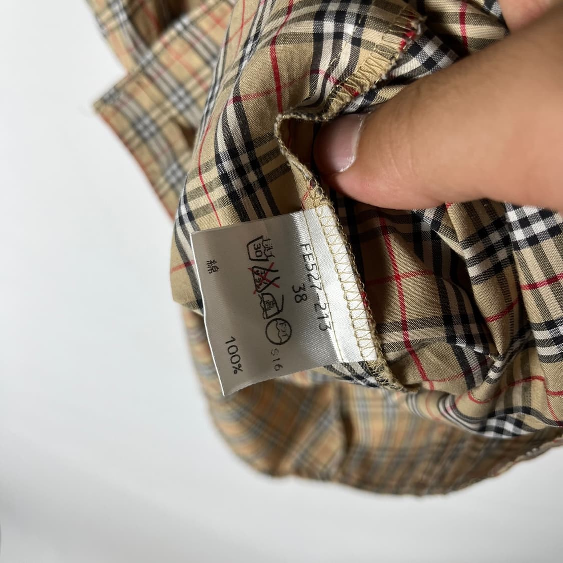 [Burberry] 버버리 블루라벨 노바체크 셔츠 슬리브리스 상품이미지6