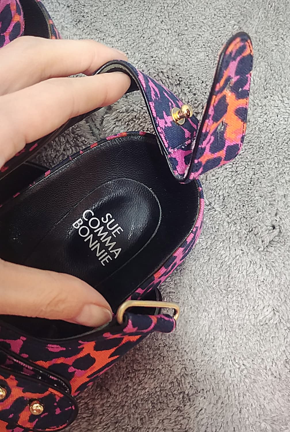 슈콤마보니 레오파드 패턴 샌들 240사이즈 상품이미지7