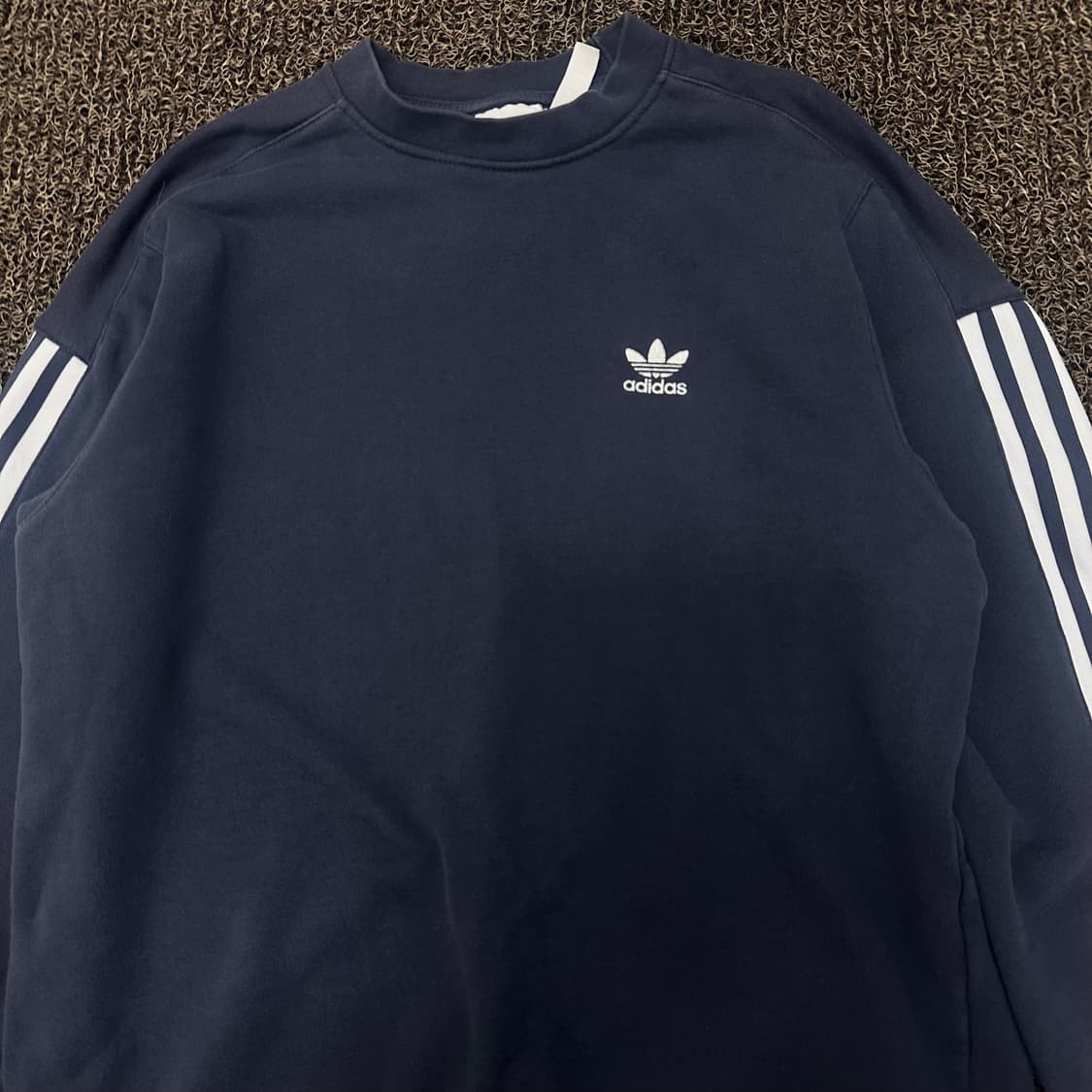 아디다스 맨투맨 L 상품이미지3