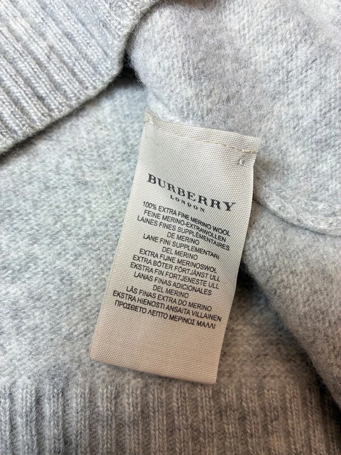 버버리 00's 메리노울 하프 집 니트 PN7760  상품이미지8