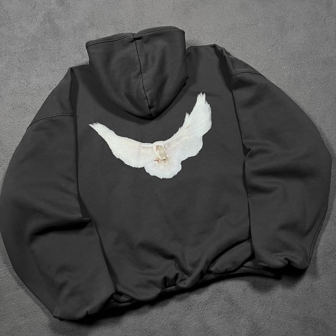 YEEZY GAP 이지갭 발렌시아가 도브 후드티 상품이미지1