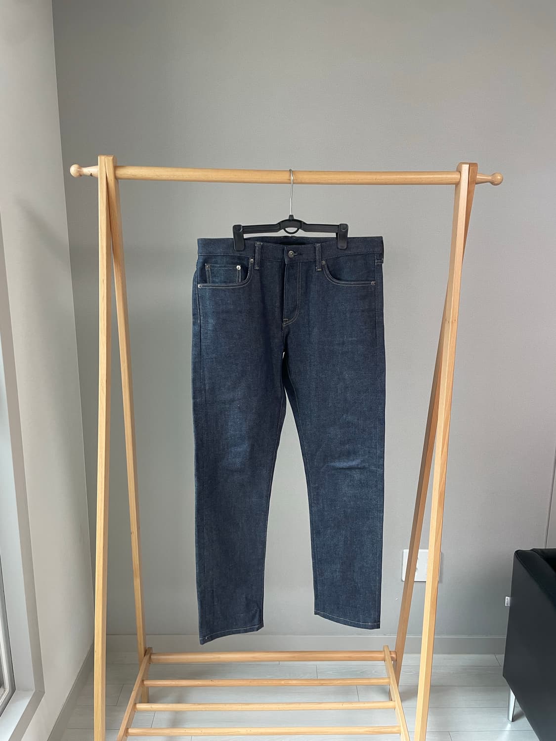 유니클로 스트레이트 데님 팬츠 (진청) 상품이미지1