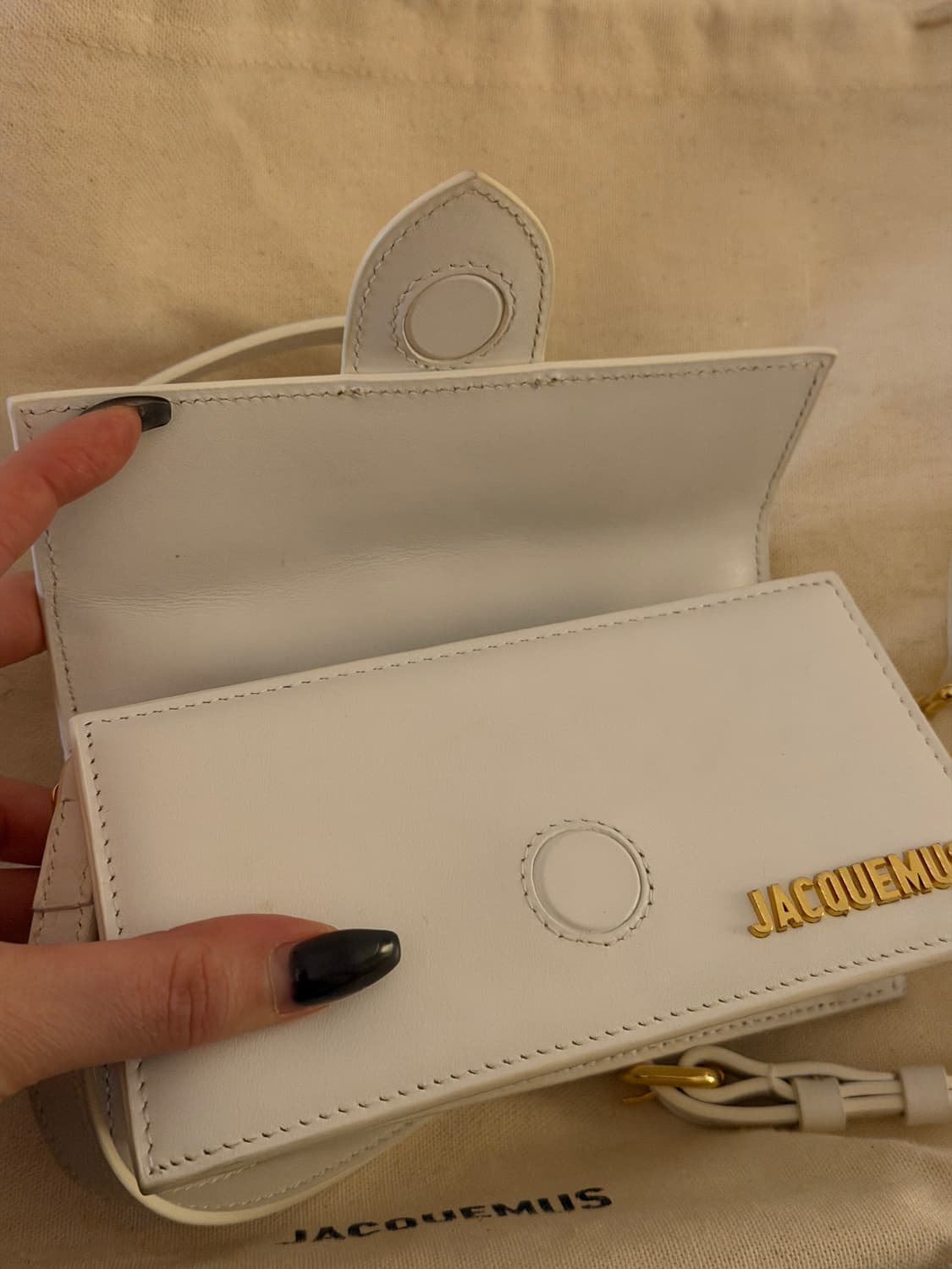 자크뮈스 르 밤비노 미니백 화이트 판매 상품이미지3