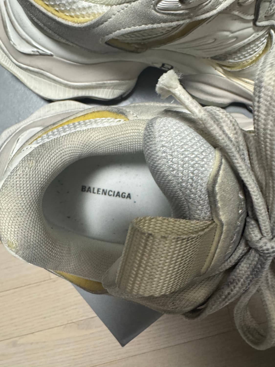 [36]발렌시아가 카고 스니커즈 베이지 상품이미지3