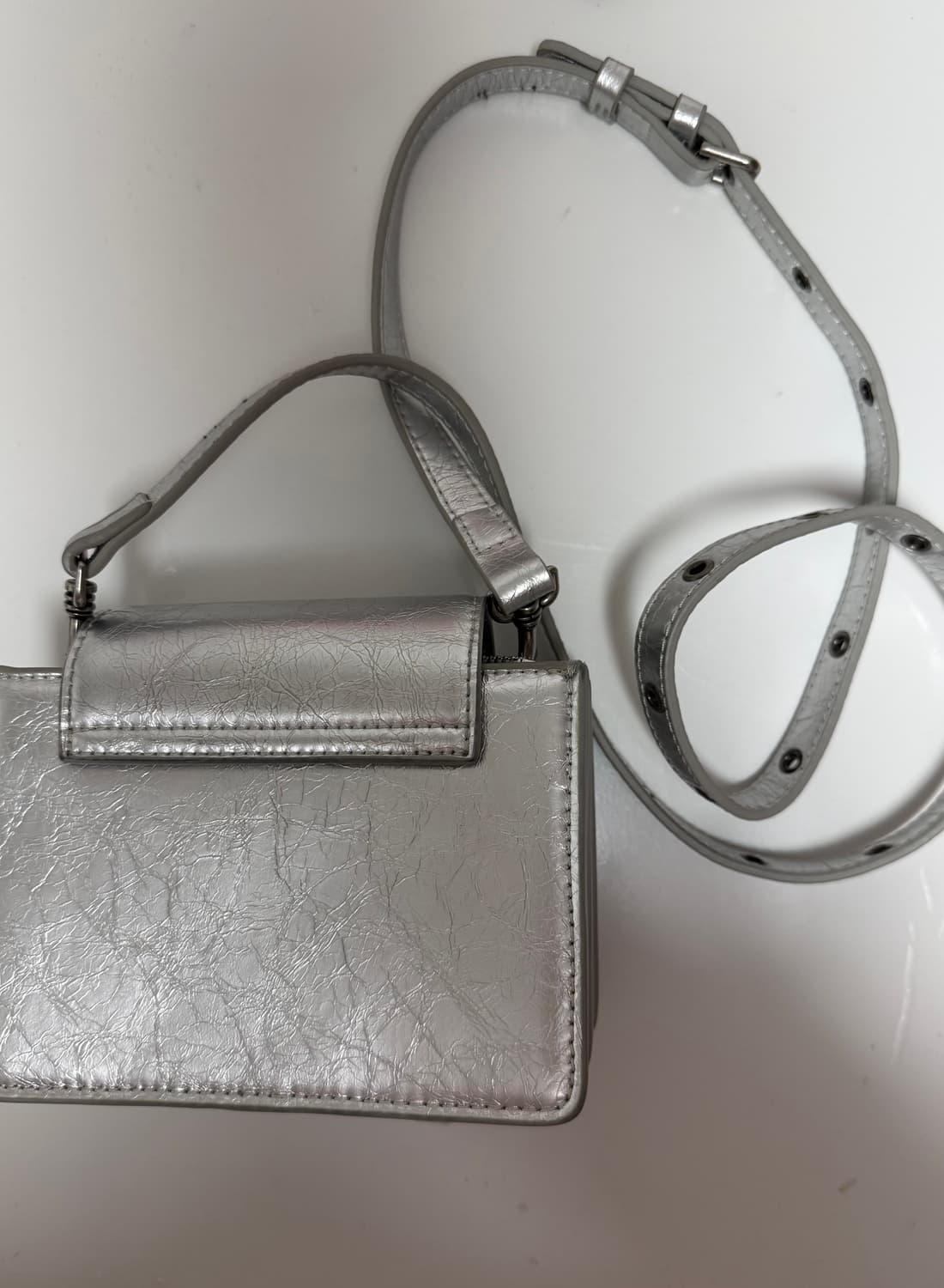 키시닝 스퀘어 트레블 미니 백 실버 상품이미지3