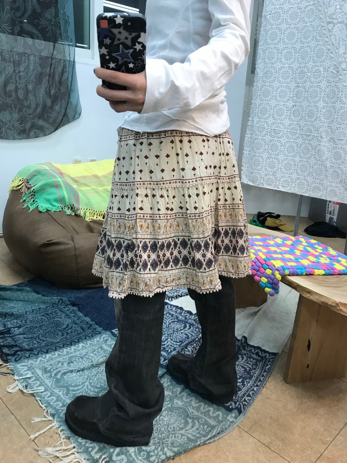 써스데이아일랜드 밴딩 페이즐리 미니스커트 상품이미지2