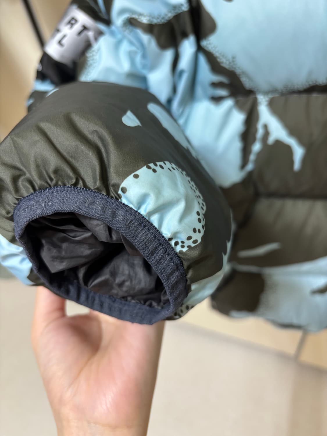 디스이즈네버댓 패딩 s 상품이미지3